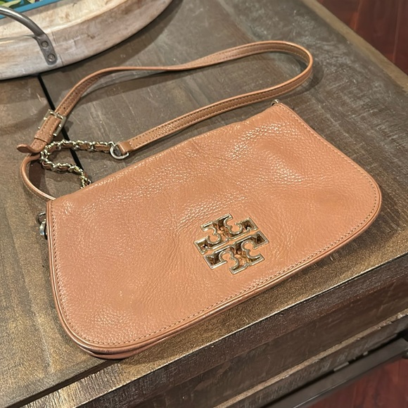 Tory Burch Handbags - Tory Burch crossbody